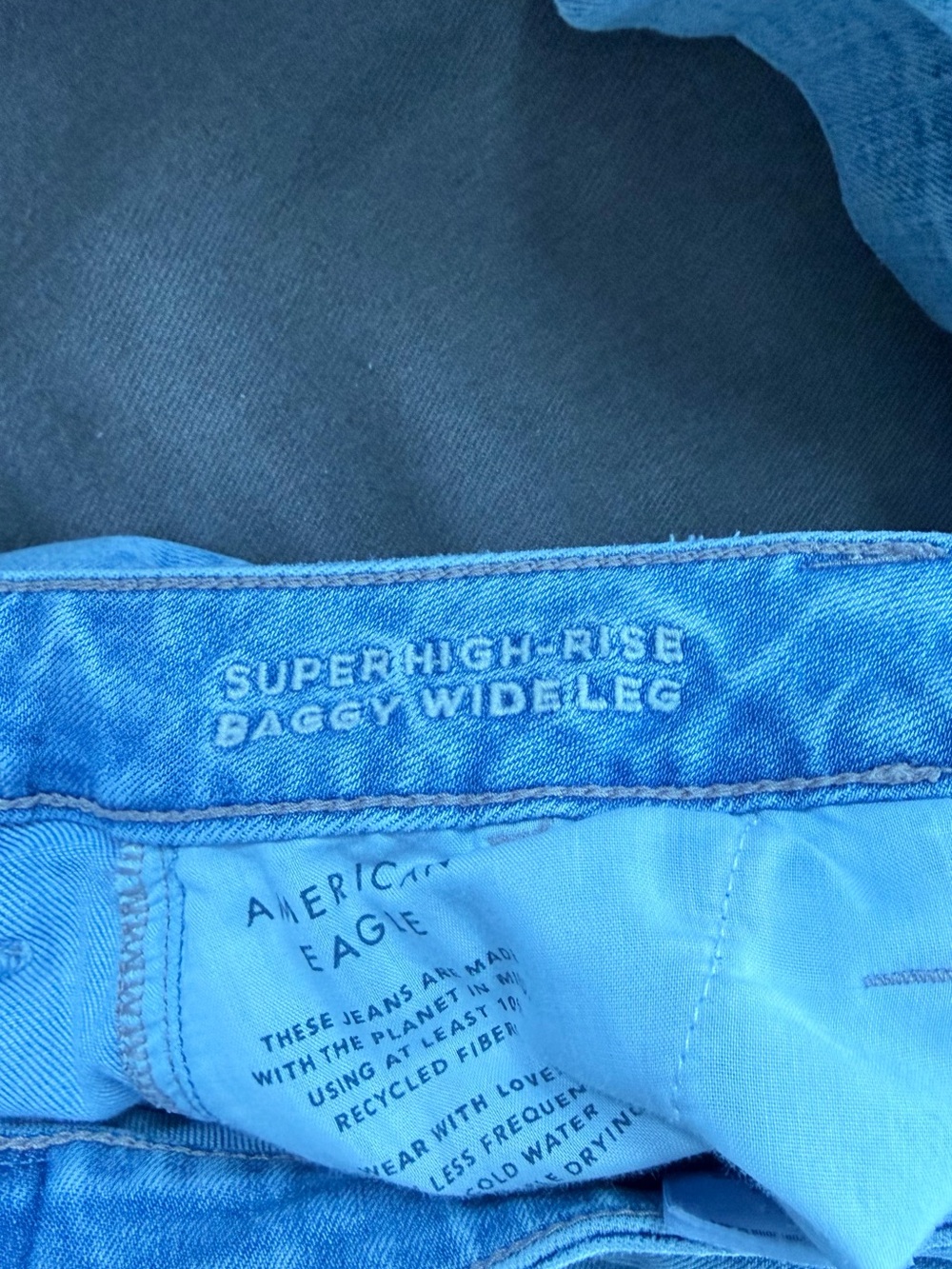 American Eagle Outfitters Light Blue Wide-Leg Cargo Jeans as is - Picture 8 of 9